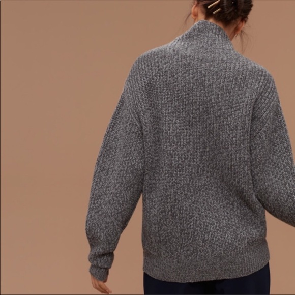 Aritzia Montpelier sweater dark gray XXS - Picture 2 of 4